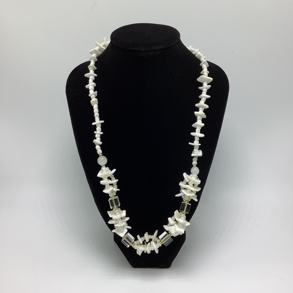 White Chip Necklace w/ Clear Square Bead &‎ Gold Bead Accents